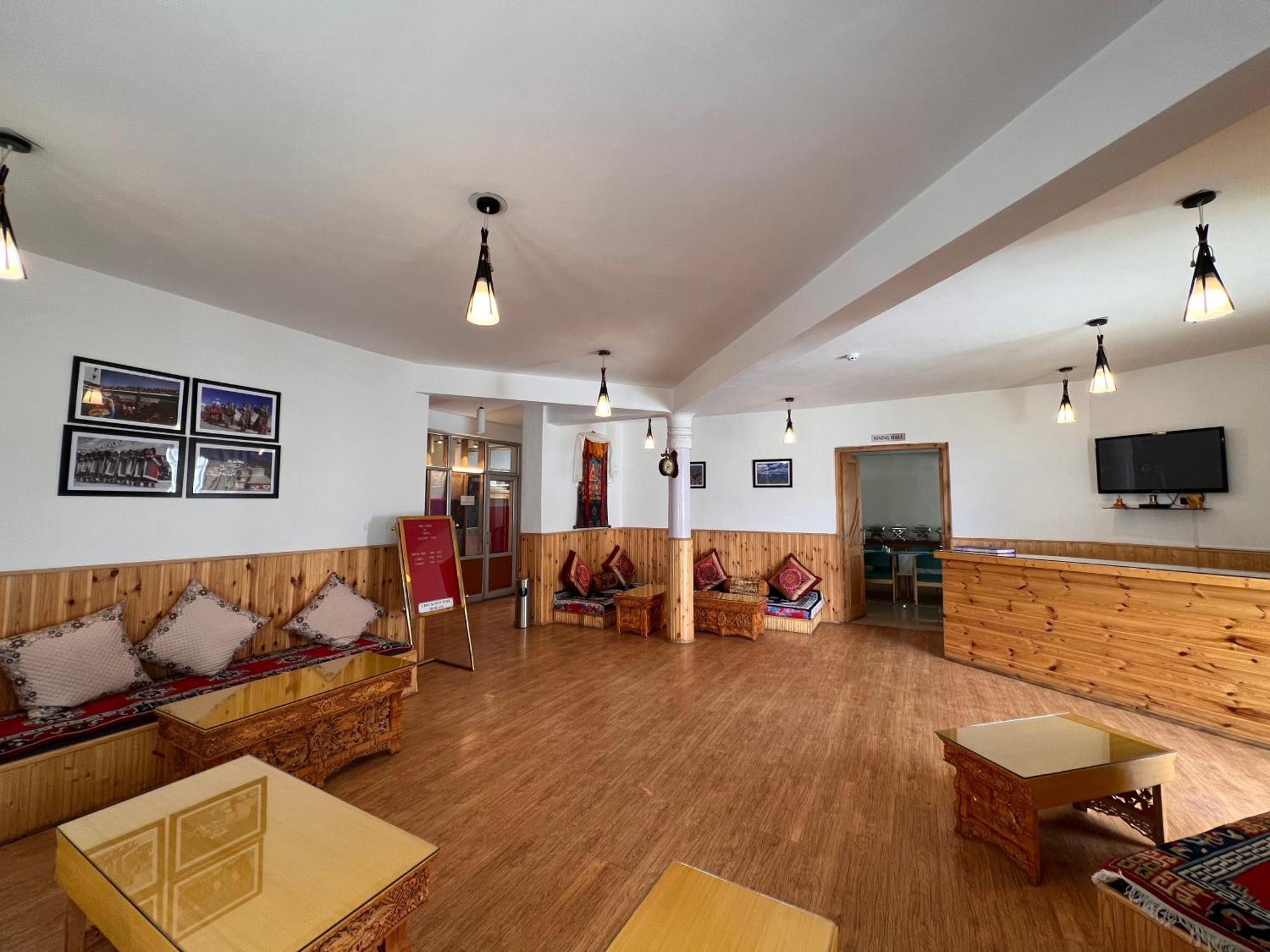 Hotel New Glacier View Лех Екстер'єр фото