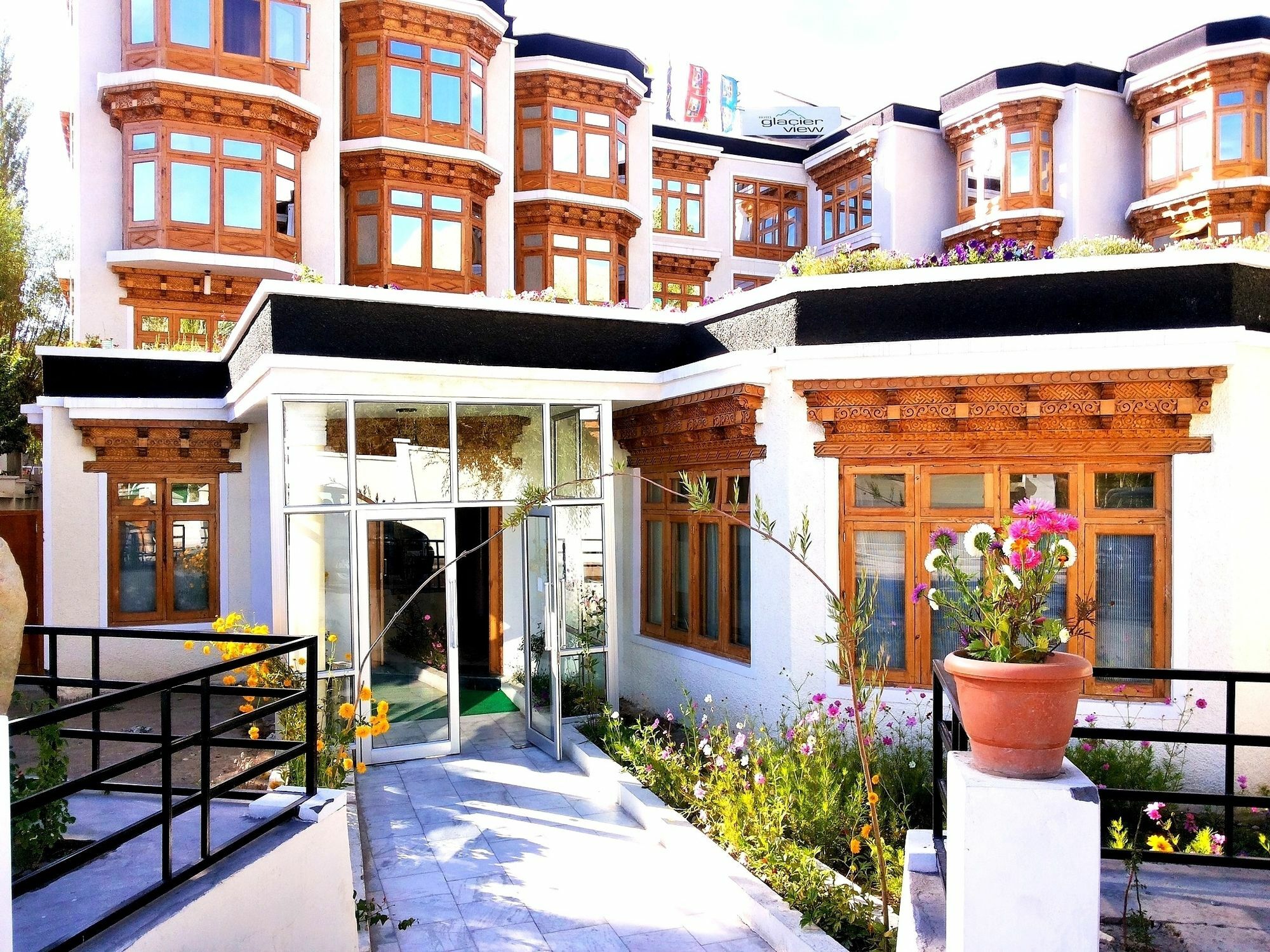 Hotel New Glacier View Лех Екстер'єр фото